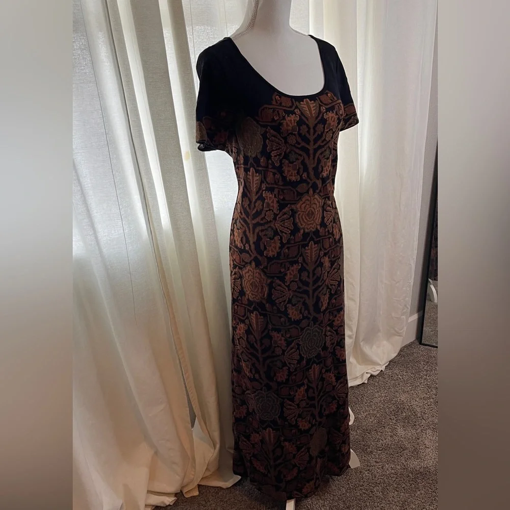 Peruvian Connection. Avebury Dress. - Picture 3 of 6